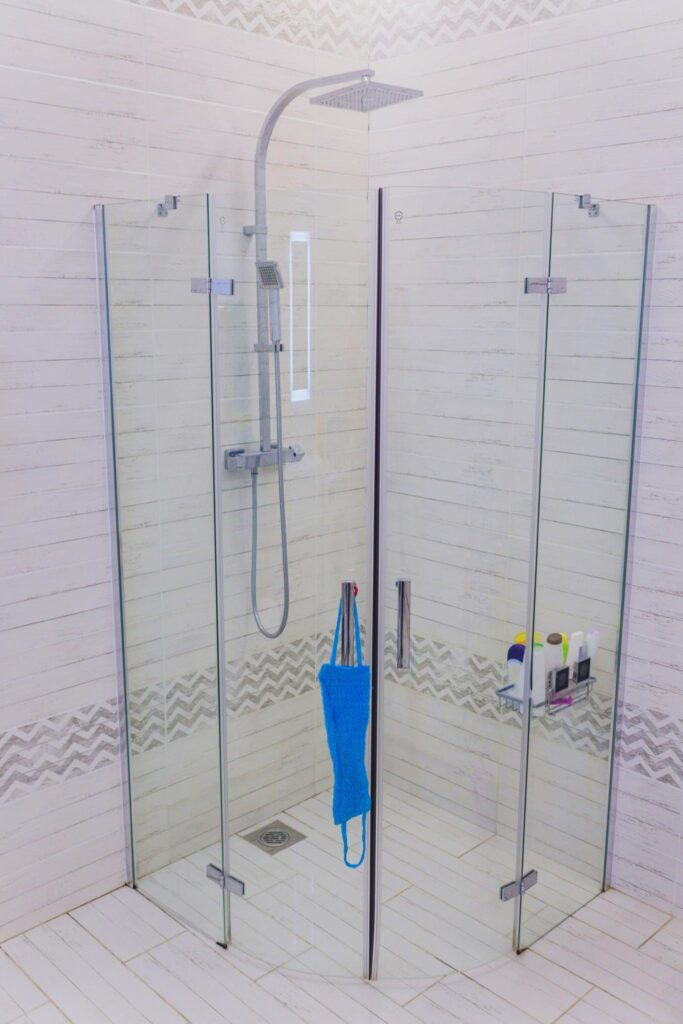 How to Clean Fiberglass Shower Floor